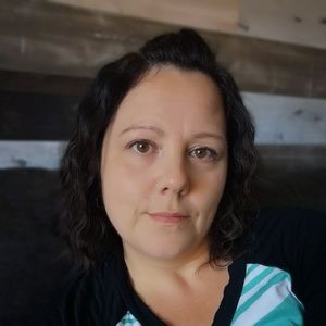 Meet your Posher, Ivy